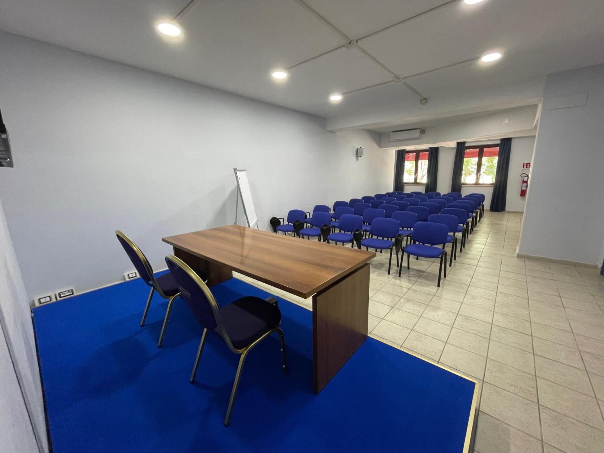 Hotel Centro Congressi Polo Nautico Salerno Esterno foto
